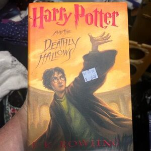 Harry Potter and the Deathly Hallows Book